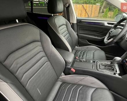 Белый Фольксваген Arteon, объемом двигателя 1.97 л и пробегом 75 тыс. км за 34000 $, фото 47 на Automoto.ua