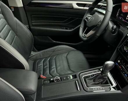Белый Фольксваген Arteon, объемом двигателя 1.97 л и пробегом 75 тыс. км за 34000 $, фото 45 на Automoto.ua