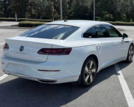 Белый Фольксваген Arteon, объемом двигателя 2 л и пробегом 10 тыс. км за 10675 $, фото 7 на Automoto.ua