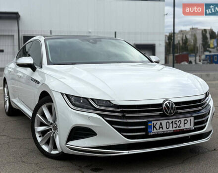 Білий Фольксваген Arteon, об'ємом двигуна 1.97 л та пробігом 144 тис. км за 28799 $, фото 2 на Automoto.ua