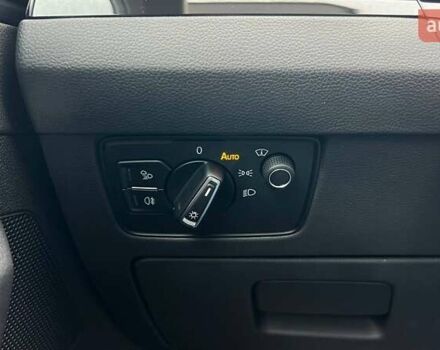 Белый Фольксваген Arteon, объемом двигателя 1.97 л и пробегом 75 тыс. км за 34000 $, фото 24 на Automoto.ua