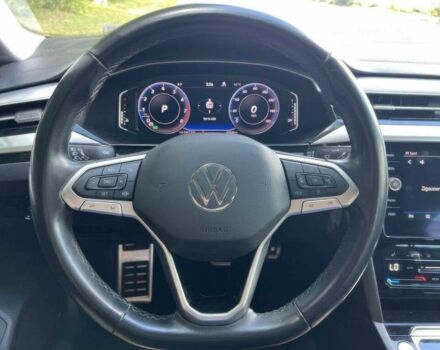 Белый Фольксваген Arteon, объемом двигателя 2 л и пробегом 10 тыс. км за 10675 $, фото 10 на Automoto.ua