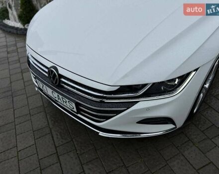 Белый Фольксваген Arteon, объемом двигателя 1.97 л и пробегом 75 тыс. км за 34000 $, фото 11 на Automoto.ua
