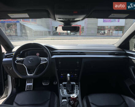 Белый Фольксваген Arteon, объемом двигателя 1.98 л и пробегом 43 тыс. км за 31000 $, фото 6 на Automoto.ua