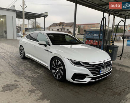 Белый Фольксваген Arteon, объемом двигателя 1.98 л и пробегом 277 тыс. км за 21000 $, фото 1 на Automoto.ua