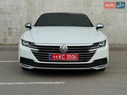 Фольксваген Arteon 2018 в Киеве на Automoto.ua Белый Фольксваген Arteon, объемом двигателя 2 л и пробегом 130 тыс. км за 26000 $, фото 1 на Automoto.ua