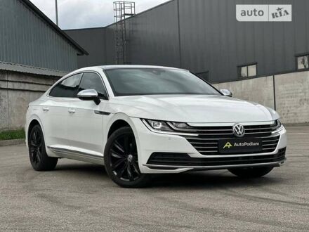 Білий Фольксваген Arteon, об'ємом двигуна 2 л та пробігом 129 тис. км за 31500 $, фото 1 на Automoto.ua