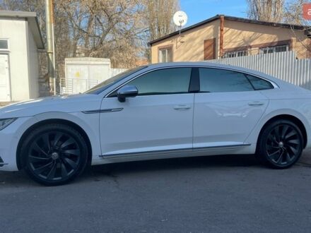 Белый Фольксваген Arteon, объемом двигателя 1.97 л и пробегом 176 тыс. км за 20900 $, фото 1 на Automoto.ua