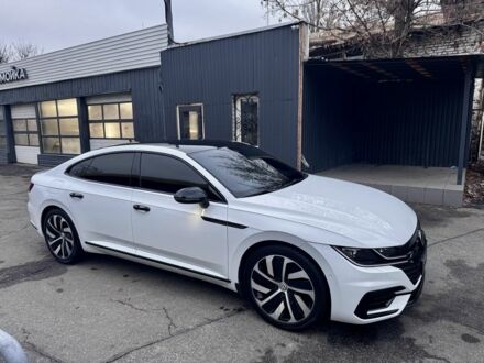 Фольксваген Arteon 2018 у Дніпро (Дніпропетровську) на Automoto.ua Білий Фольксваген Arteon, об'ємом двигуна 2 л та пробігом 77 тис. км за 36000 $, фото 1 на Automoto.ua
