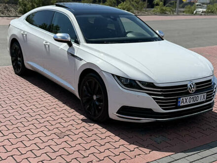 Фольксваген Arteon 2019 у Києві на Automoto.ua Білий Фольксваген Arteon, об'ємом двигуна 2 л та пробігом 140 тис. км за 27500 $, фото 1 на Automoto.ua