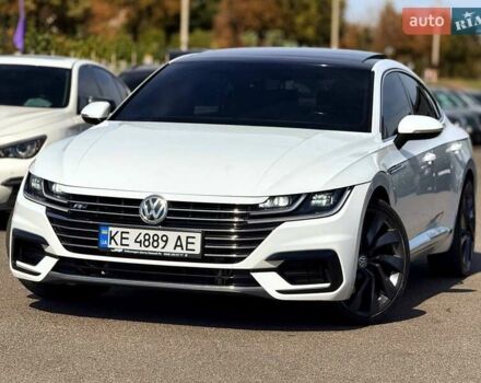Белый Фольксваген Arteon, объемом двигателя 1.98 л и пробегом 87 тыс. км за 24900 $, фото 1 на Automoto.ua