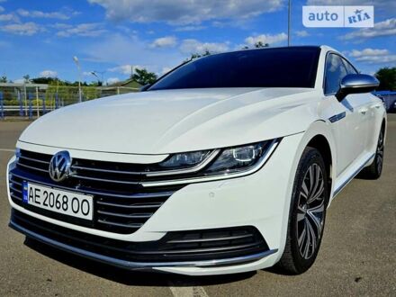 Білий Фольксваген Arteon, об'ємом двигуна 2 л та пробігом 150 тис. км за 27900 $, фото 1 на Automoto.ua