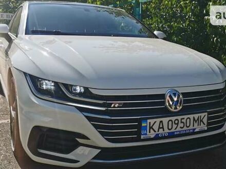 Фольксваген Arteon 2019 у Києві на Automoto.ua Білий Фольксваген Arteon, об'ємом двигуна 1.98 л та пробігом 98 тис. км за 26800 $, фото 1 на Automoto.ua