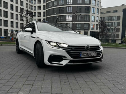 Білий Фольксваген Arteon, об'ємом двигуна 1.98 л та пробігом 78 тис. км за 25000 $, фото 1 на Automoto.ua