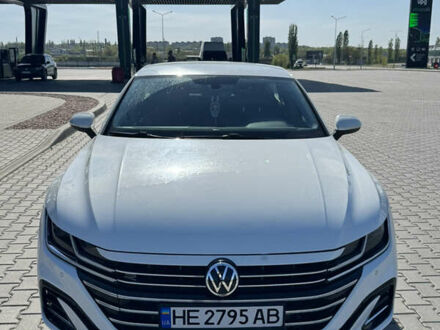 Фольксваген Arteon 2020 у Києві на Automoto.ua Білий Фольксваген Arteon, об'ємом двигуна 1.98 л та пробігом 120 тис. км за 22500 $, фото 1 на Automoto.ua