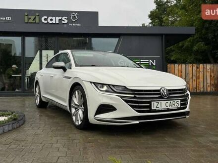 Белый Фольксваген Arteon, объемом двигателя 1.97 л и пробегом 75 тыс. км за 34000 $, фото 1 на Automoto.ua