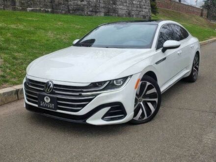 Фольксваген Arteon 2021 в Киеве на Automoto.ua Белый Фольксваген Arteon, объемом двигателя 2 л и пробегом 54 тыс. км за 7500 $, фото 1 на Automoto.ua