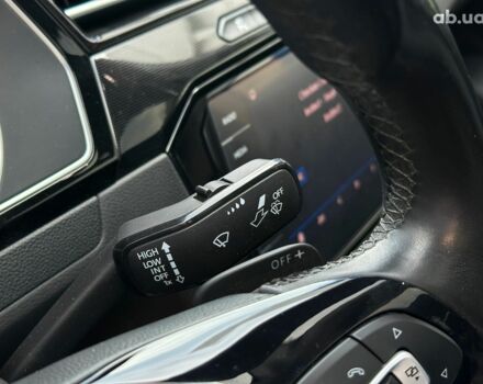 Черный Фольксваген Arteon, объемом двигателя 2 л и пробегом 226 тыс. км за 25990 $, фото 15 на Automoto.ua