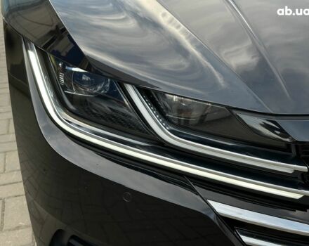 Черный Фольксваген Arteon, объемом двигателя 2 л и пробегом 226 тыс. км за 25990 $, фото 38 на Automoto.ua