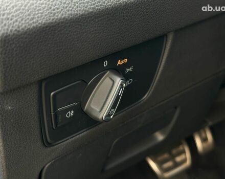 Черный Фольксваген Arteon, объемом двигателя 2 л и пробегом 226 тыс. км за 25990 $, фото 13 на Automoto.ua