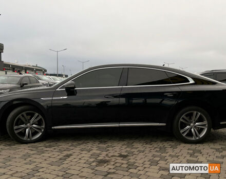 Черный Фольксваген Arteon, объемом двигателя 2 л и пробегом 223 тыс. км за 24999 $, фото 3 на Automoto.ua