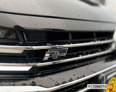 Черный Фольксваген Arteon, объемом двигателя 2 л и пробегом 223 тыс. км за 24999 $, фото 10 на Automoto.ua