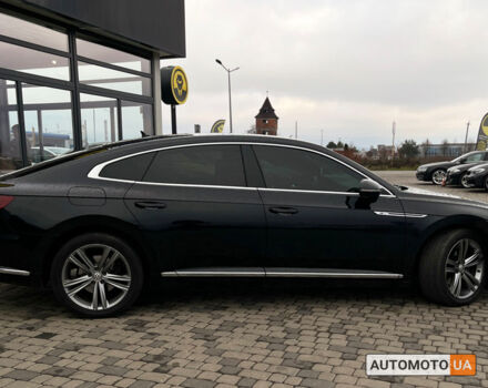Черный Фольксваген Arteon, объемом двигателя 2 л и пробегом 223 тыс. км за 24999 $, фото 7 на Automoto.ua