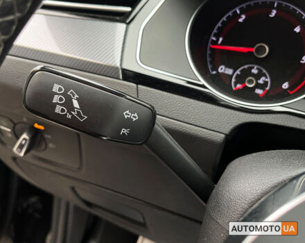 Черный Фольксваген Arteon, объемом двигателя 2 л и пробегом 223 тыс. км за 24999 $, фото 19 на Automoto.ua