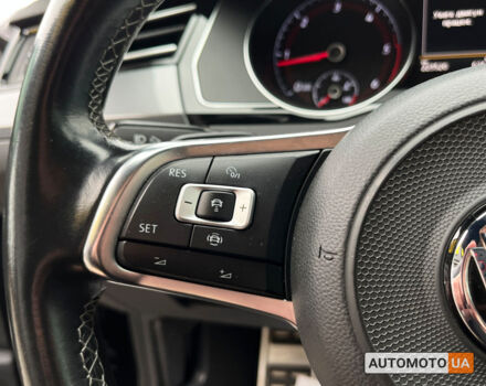 Черный Фольксваген Arteon, объемом двигателя 2 л и пробегом 223 тыс. км за 24999 $, фото 17 на Automoto.ua