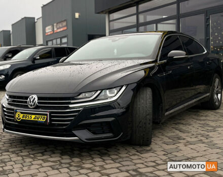 Черный Фольксваген Arteon, объемом двигателя 2 л и пробегом 223 тыс. км за 24999 $, фото 2 на Automoto.ua