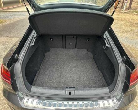 Черный Фольксваген Arteon, объемом двигателя 2 л и пробегом 23 тыс. км за 5000 $, фото 14 на Automoto.ua