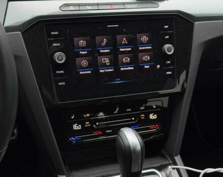 Черный Фольксваген Arteon, объемом двигателя 0 л и пробегом 117 тыс. км за 26000 $, фото 16 на Automoto.ua