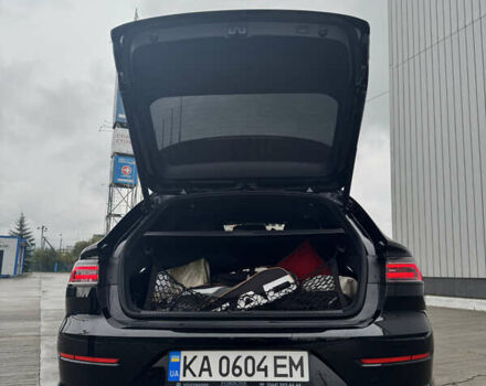Черный Фольксваген Arteon, объемом двигателя 1.97 л и пробегом 44 тыс. км за 45000 $, фото 12 на Automoto.ua