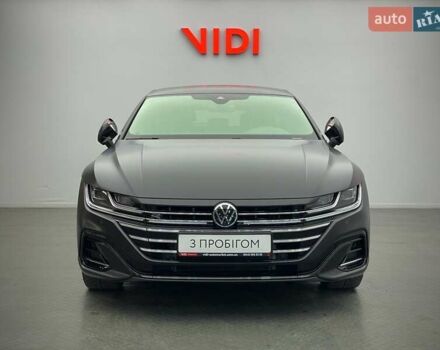 Черный Фольксваген Arteon, объемом двигателя 2 л и пробегом 4 тыс. км за 49528 $, фото 2 на Automoto.ua