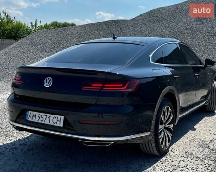 Черный Фольксваген Arteon, объемом двигателя 1.98 л и пробегом 241 тыс. км за 21800 $, фото 9 на Automoto.ua