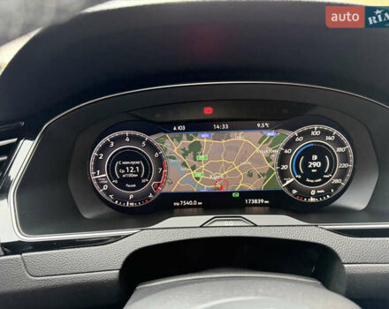 Черный Фольксваген Arteon, объемом двигателя 1.98 л и пробегом 173 тыс. км за 22900 $, фото 9 на Automoto.ua