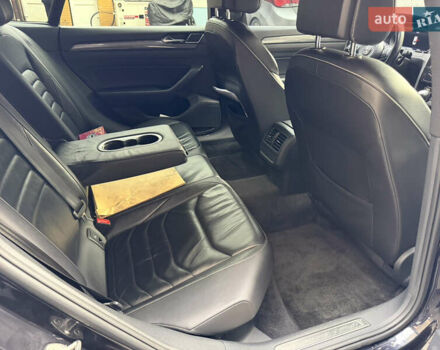 Черный Фольксваген Arteon, объемом двигателя 1.98 л и пробегом 173 тыс. км за 22900 $, фото 24 на Automoto.ua