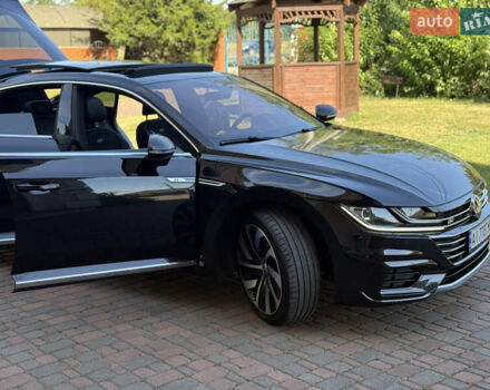 Черный Фольксваген Arteon, объемом двигателя 1.98 л и пробегом 204 тыс. км за 25999 $, фото 10 на Automoto.ua