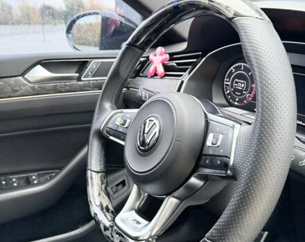 Фольксваген Arteon 2018 у Дубно на Automoto.ua Чорний Фольксваген Arteon, об'ємом двигуна 1.97 л та пробігом 126 тис. км за 29600 $, фото 23 на Automoto.ua