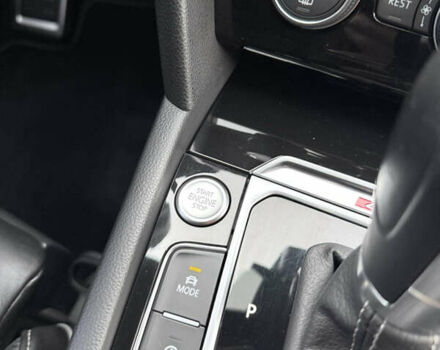 Фольксваген Arteon 2018 у Дубно на Automoto.ua Чорний Фольксваген Arteon, об'ємом двигуна 1.97 л та пробігом 126 тис. км за 29600 $, фото 22 на Automoto.ua