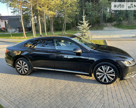 Черный Фольксваген Arteon, объемом двигателя 2 л и пробегом 70 тыс. км за 27000 $, фото 7 на Automoto.ua