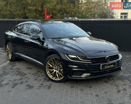 Черный Фольксваген Arteon, объемом двигателя 1.98 л и пробегом 88 тыс. км за 32500 $, фото 4 на Automoto.ua