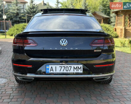 Черный Фольксваген Arteon, объемом двигателя 1.98 л и пробегом 204 тыс. км за 25999 $, фото 5 на Automoto.ua