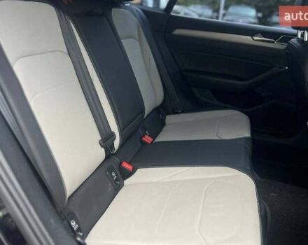 Черный Фольксваген Arteon, объемом двигателя 1.98 л и пробегом 68 тыс. км за 25500 $, фото 23 на Automoto.ua