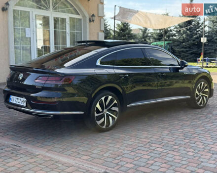 Черный Фольксваген Arteon, объемом двигателя 1.98 л и пробегом 204 тыс. км за 25999 $, фото 2 на Automoto.ua