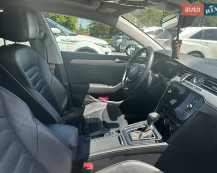Черный Фольксваген Arteon, объемом двигателя 2 л и пробегом 51 тыс. км за 25700 $, фото 11 на Automoto.ua