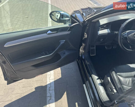 Черный Фольксваген Arteon, объемом двигателя 2 л и пробегом 51 тыс. км за 25700 $, фото 13 на Automoto.ua