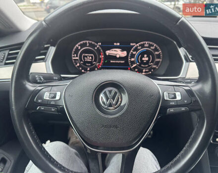 Черный Фольксваген Arteon, объемом двигателя 2 л и пробегом 51 тыс. км за 25700 $, фото 14 на Automoto.ua