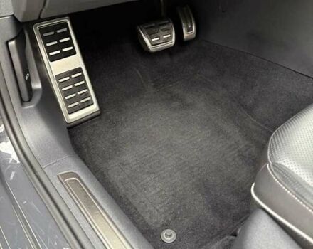 Черный Фольксваген Arteon, объемом двигателя 1.98 л и пробегом 107 тыс. км за 29000 $, фото 25 на Automoto.ua