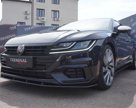 Черный Фольксваген Arteon, объемом двигателя 1.98 л и пробегом 81 тыс. км за 26900 $, фото 9 на Automoto.ua